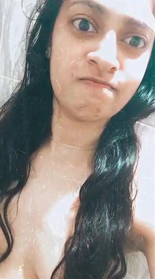 Cute Bd Girl Showing