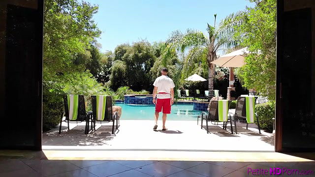 petitehdporn september 2020 flavor of the month kiara cole long