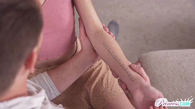 princesscum measuring my stepbrothers dick long