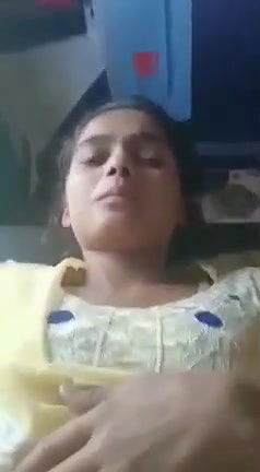 Beauty Teen GF with shaved pussy fucked