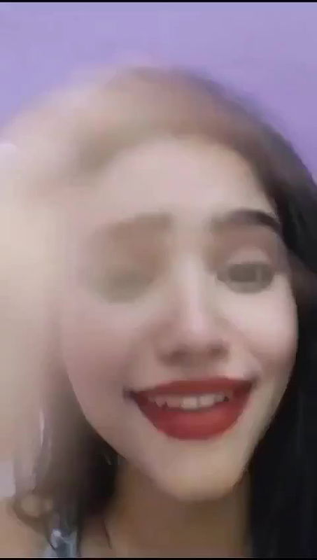 Hot Babe Making Video for BF But Suddenly her Brother Come in Room