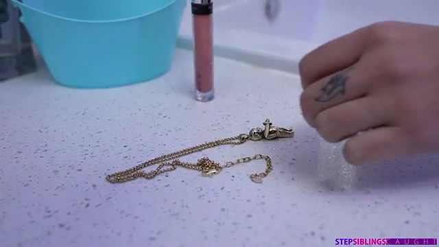 stepsiblingscaught going in head first long