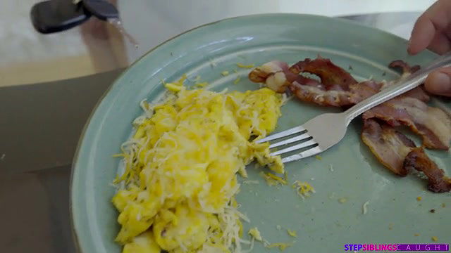 stepsiblingscaught keys to the pussy long