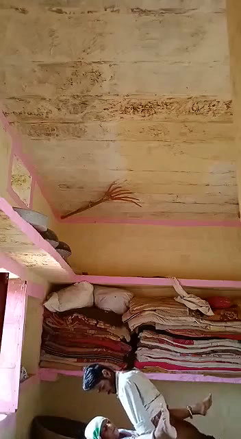 Village boy fucking his mature bhabhi