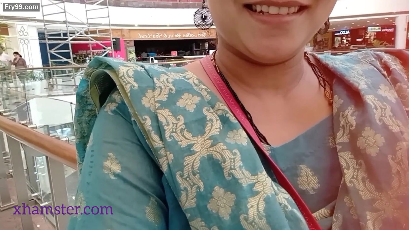 Sangeeta goes to mall unisex toilet and gets horny while pissing and farting (Telugu audio)