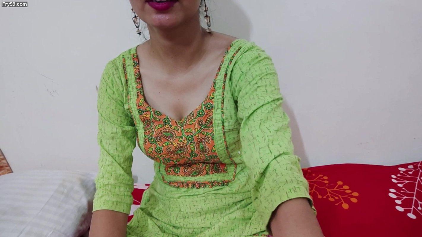 Desi stepmom convinced by horny stepson for hard fuck Desi hot sexy stepmom