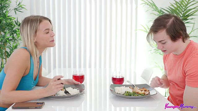 youngermommy what mommy wants long