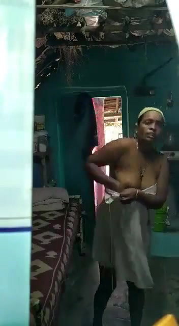 bhabhi Hidden cam record mms