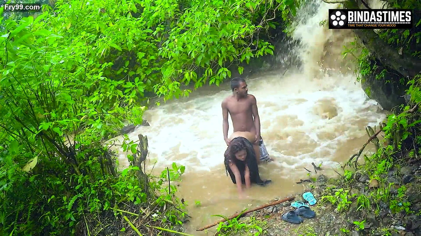 Desi Couple Srabani and Suman Sex In the open jungle outdoor in the Waterfall