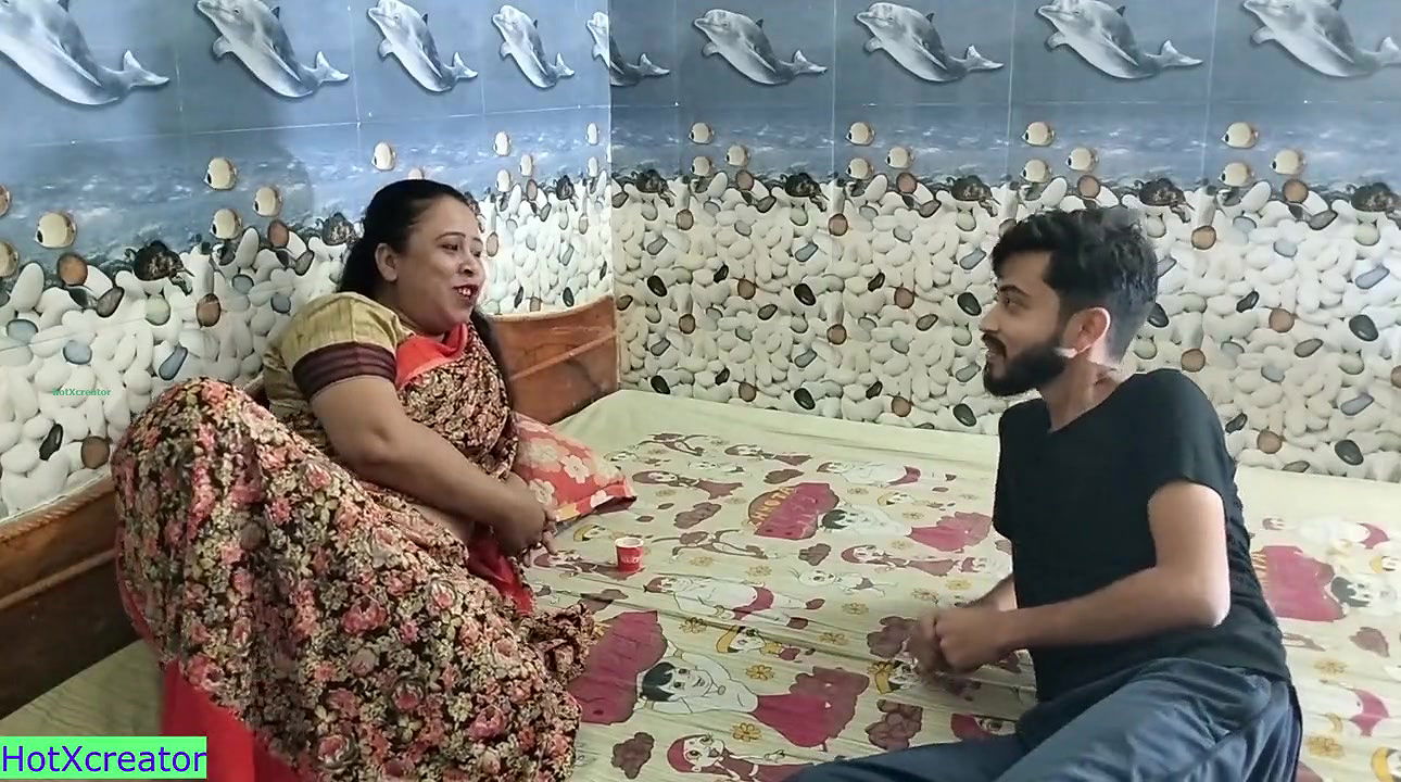 Fucking my friends hot bhabhi! Desi village bhabhi sex