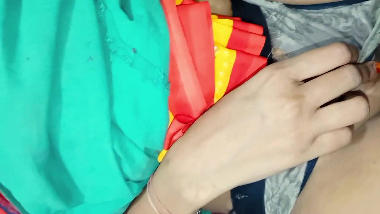 Indian deshi merid coming my home in fuking pussy in hindi audio