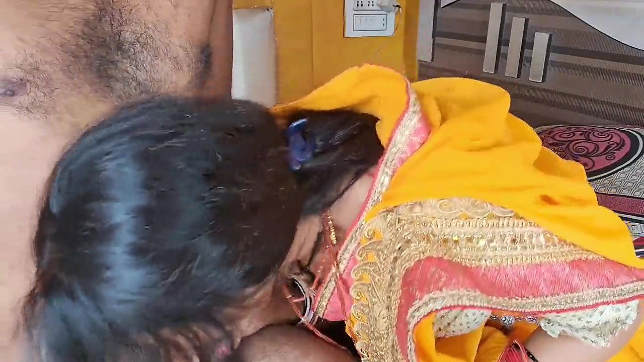 Damad ne apni SAS ko Akela Akele Mein Damad Ne SAS ko land ki cream chusai