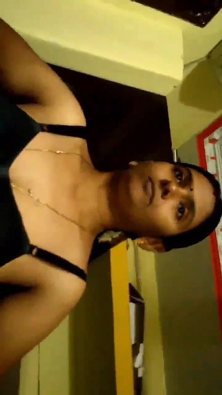 Bhabhi nude captured