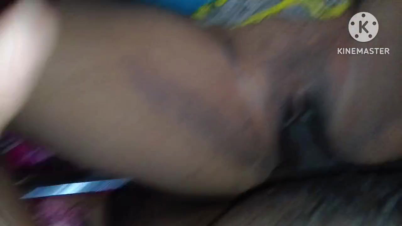 Desi bhabhi ne kele se chudai karvai bahut maja aaega