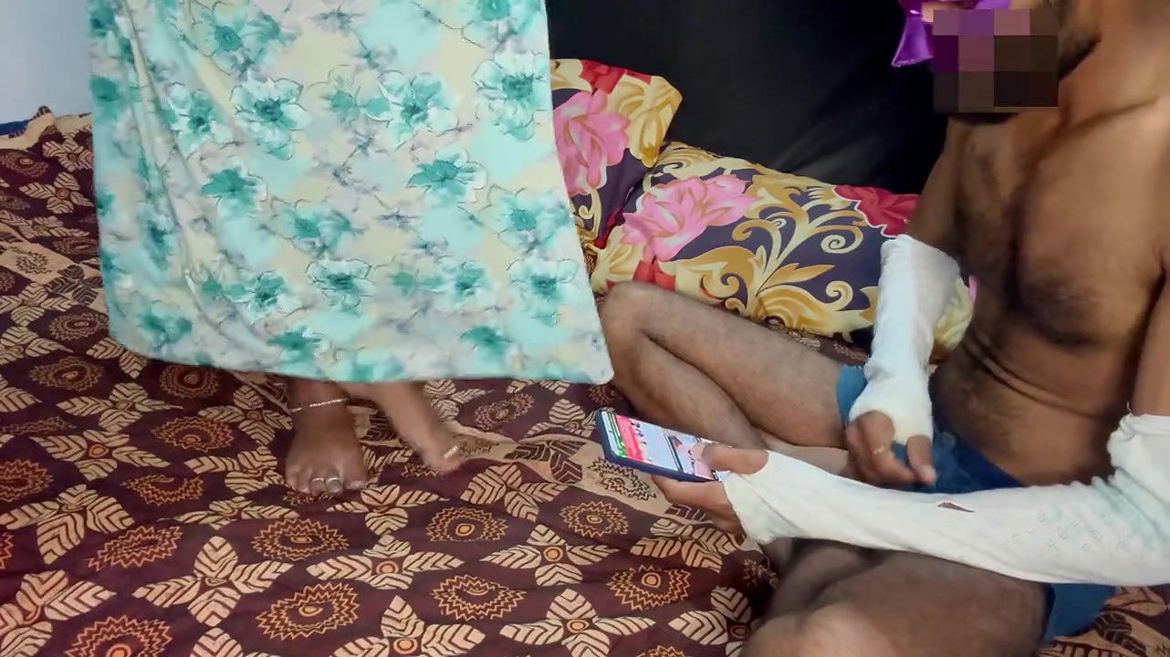 Mallu couple hot nighty removal and sex in bedroom, Desi mallu couple hot bedroom sex, Hot malayali couple hot sex in nighty