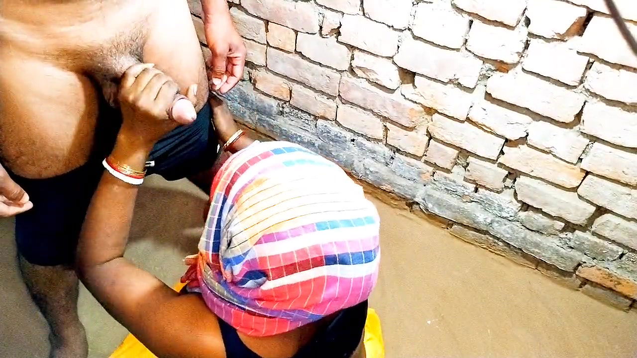 Anal sex with first time maidservant bhabi