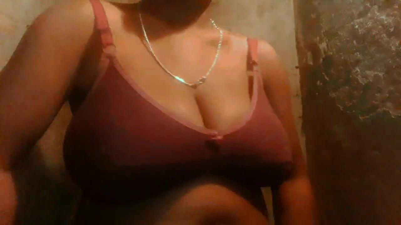 Xvideo BIG ass indian hot video