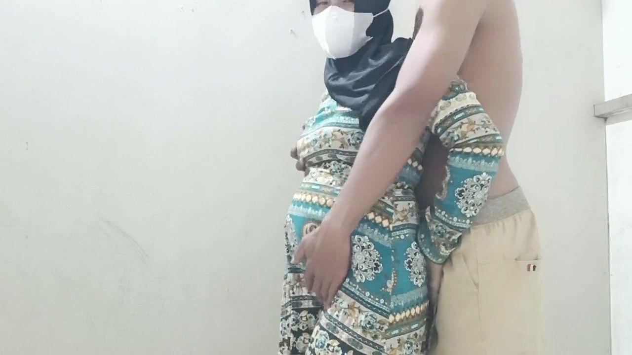 Beautiful teacher big ass yet horny