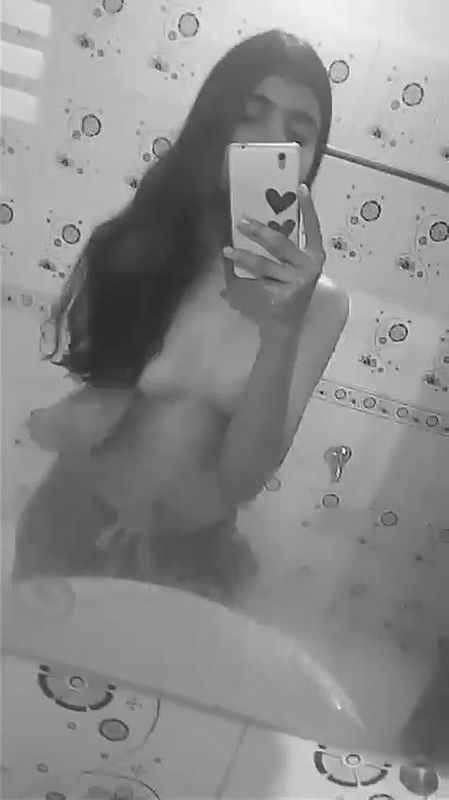 Cute Indian girl Showing