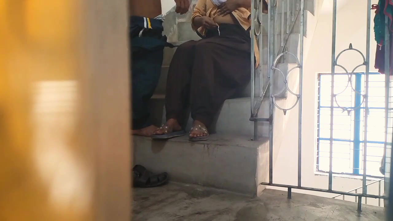 College student fucked by hindi teacher at college siri when no one in college