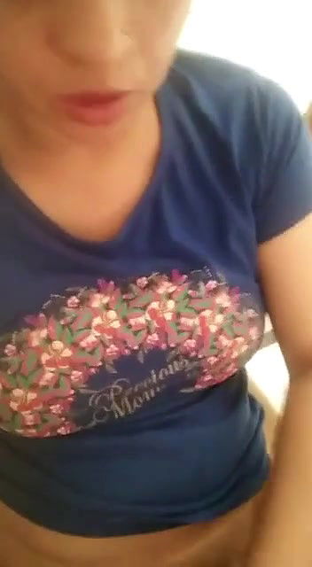 bhabhi masturbating on chair