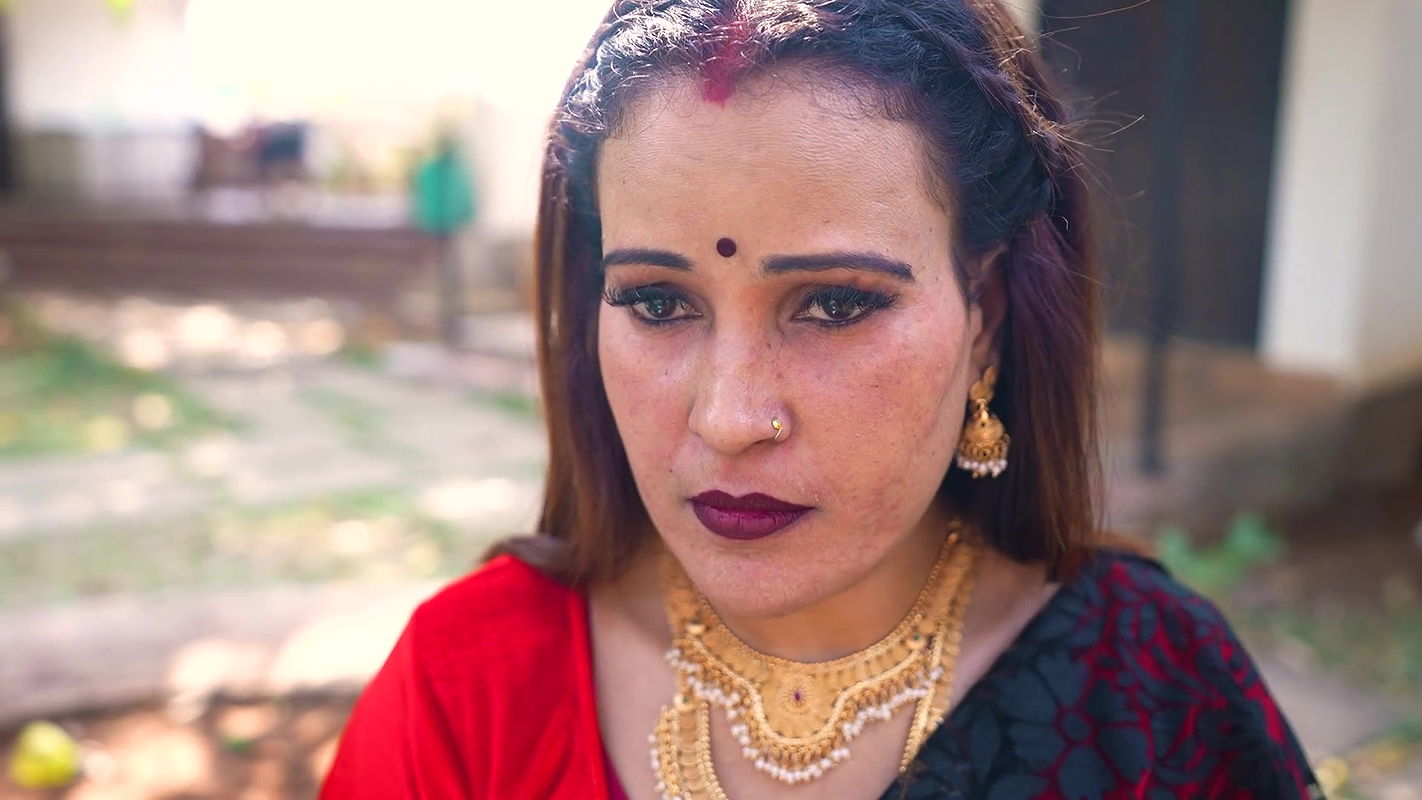 Hot Desi Indian Pandit fucked the girl on the pretext of horoscope