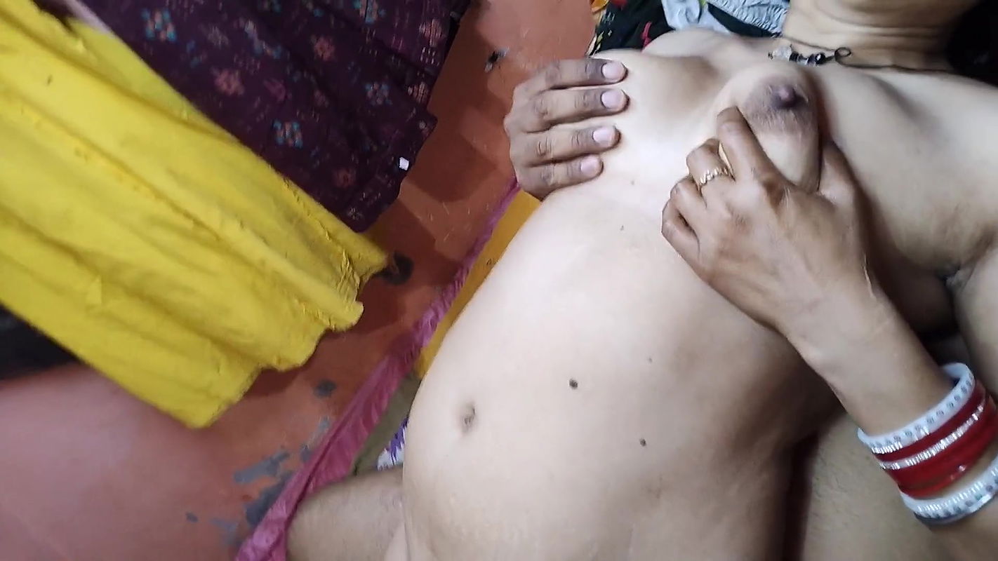 Village wife drops husband with fuking brother-in-law