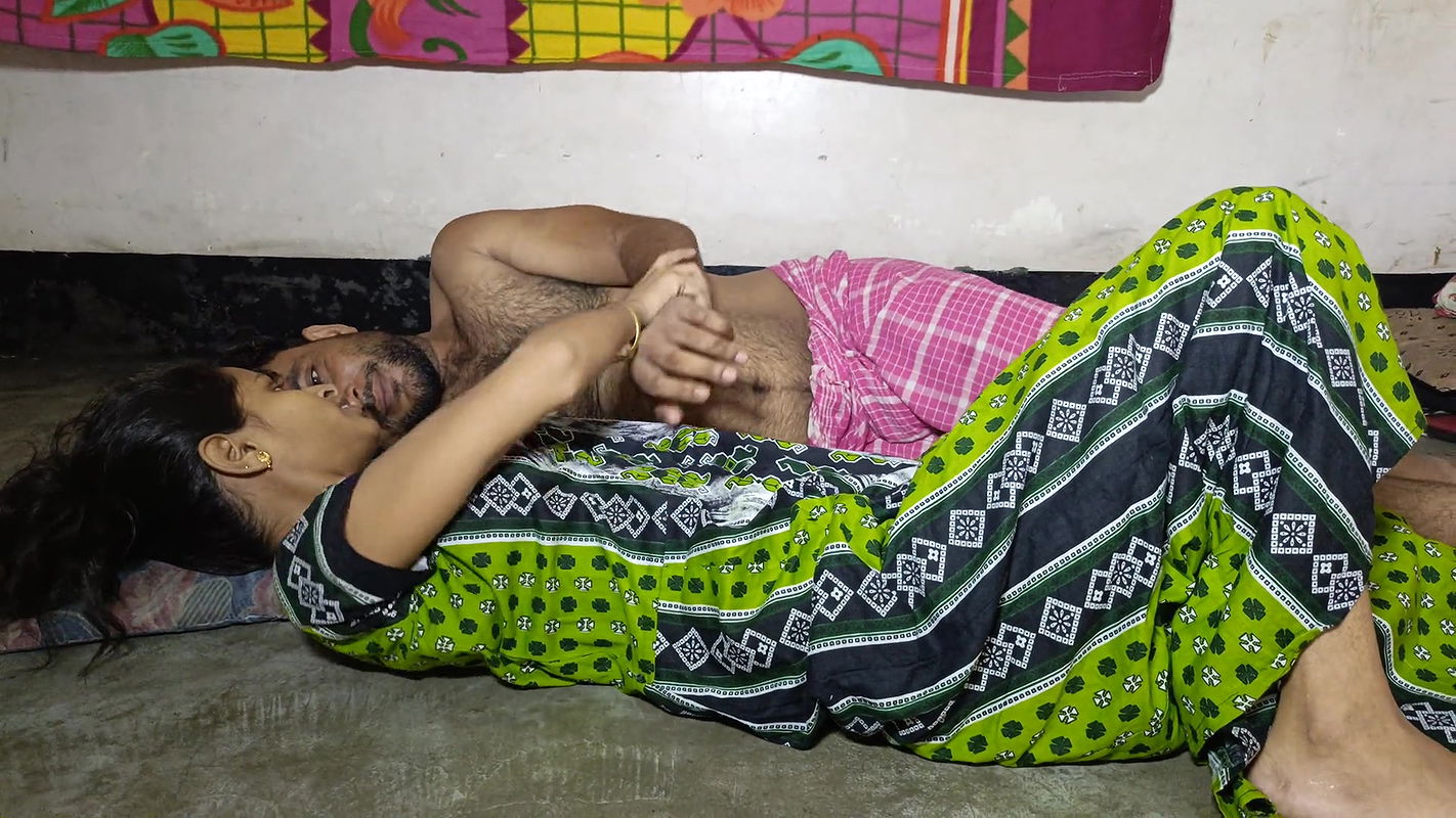 Indian village bhabhi new sex video in 2025