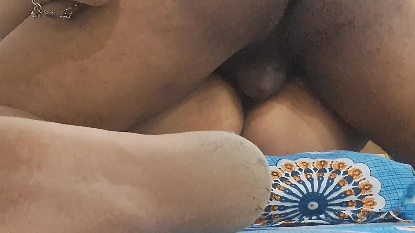 8 inch cock she can’t handle too much FUN