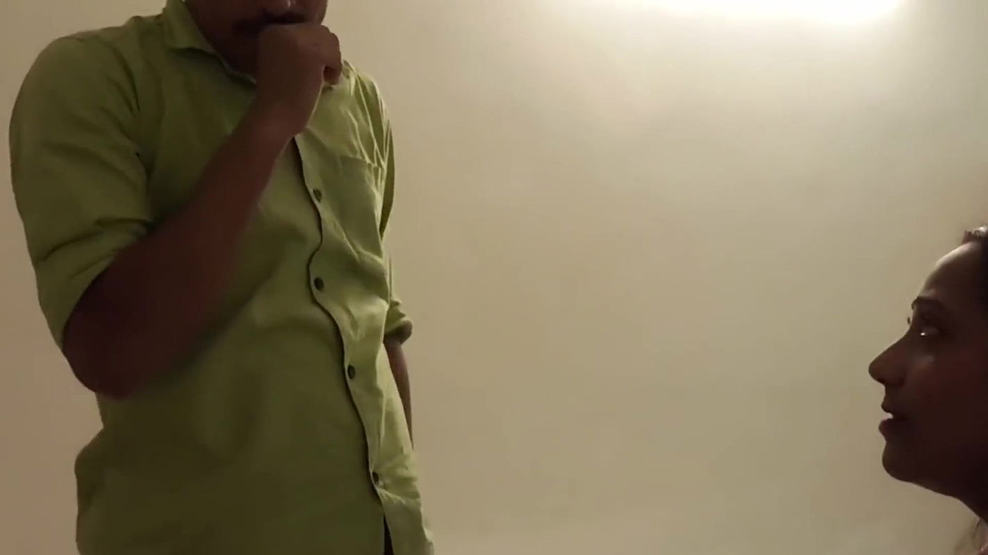 Ac repair karne aaya tha bhabhi ko pel diya