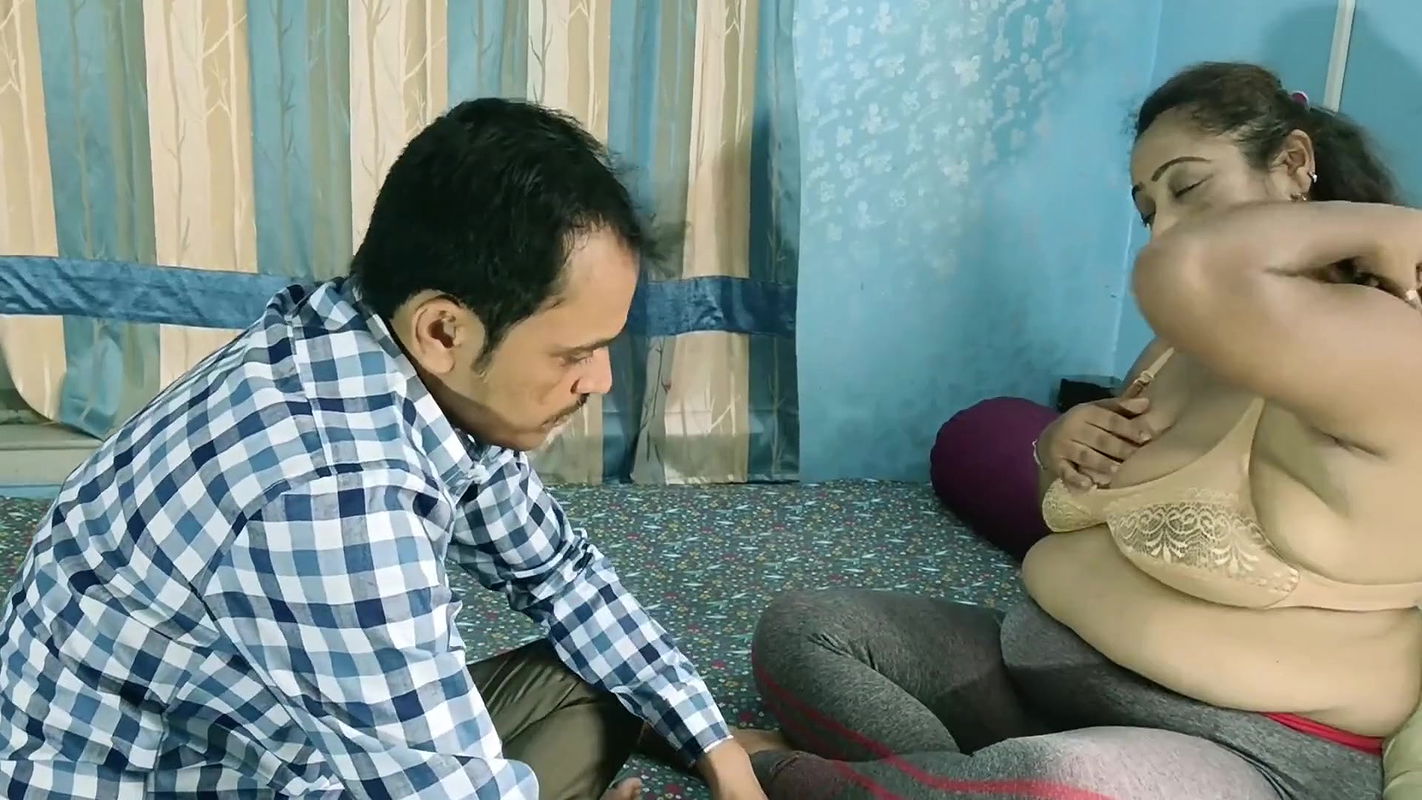 Yoga sikhate sikhate pel diya HARDCORE SEX