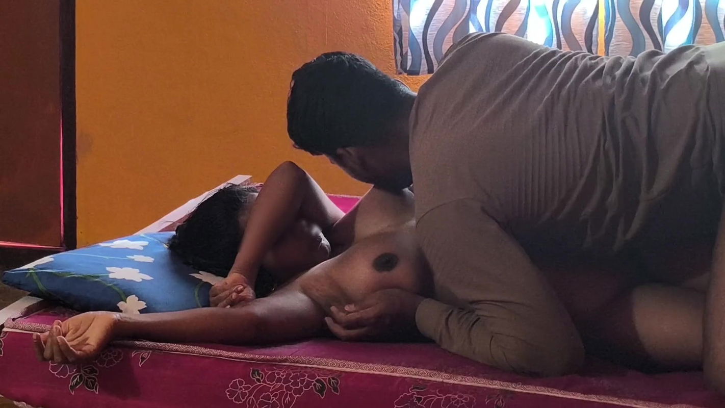 Indian Desi Village bhabhi hardcore night bed fucking – wife and husband new couples sex video – Desi Village boy and girl Sex