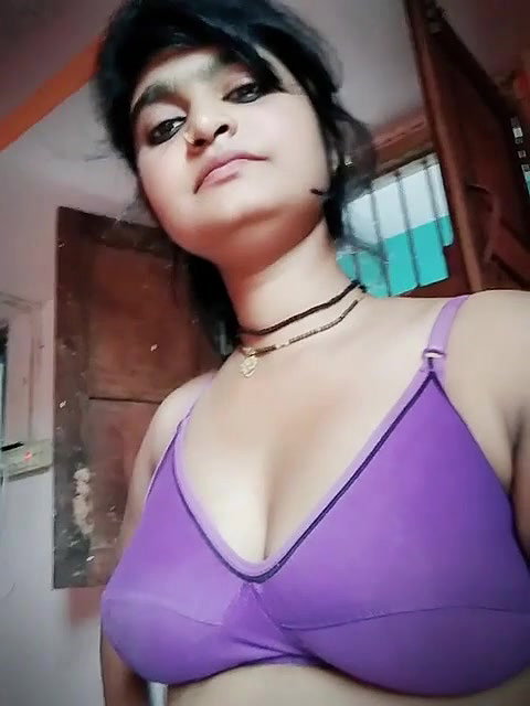 Sexy Desi Babe Nude Show