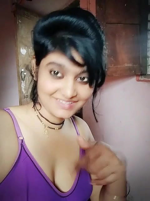 Sexy Desi Babe Nude Show