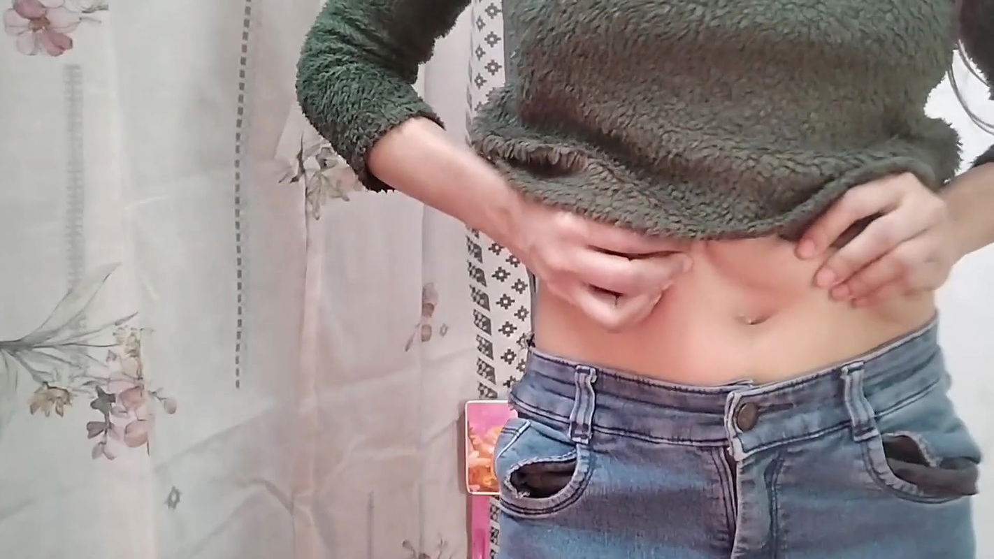 Aunty ka big boobs daba kar pel diya