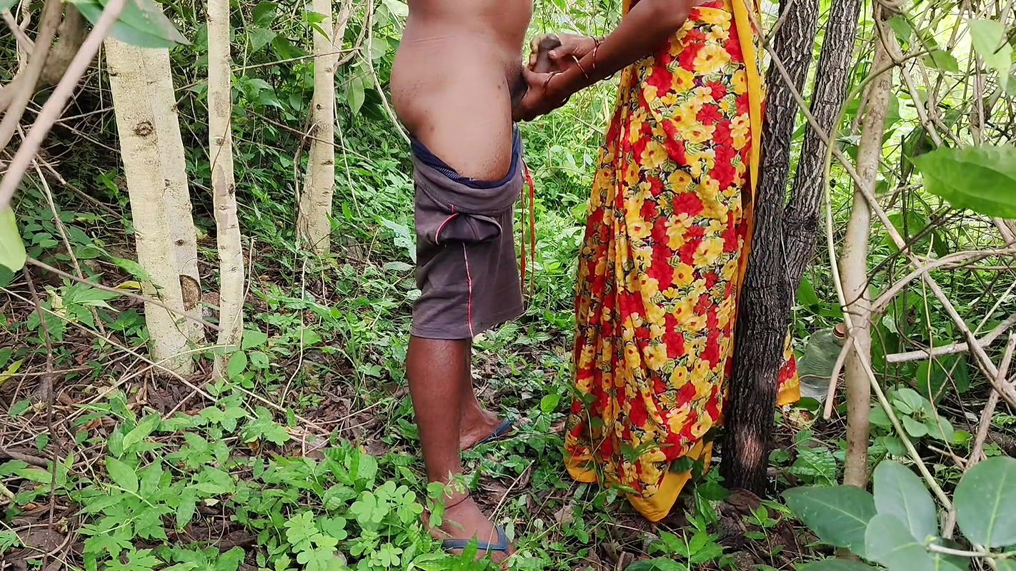 A hottest girl was gone to her owner work to jungle cutting ther her owner was asking her pussy for fucking then she was told ok