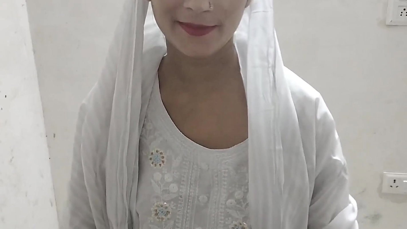 Chacha jaan meri jabar dasti pela doodh daba kar