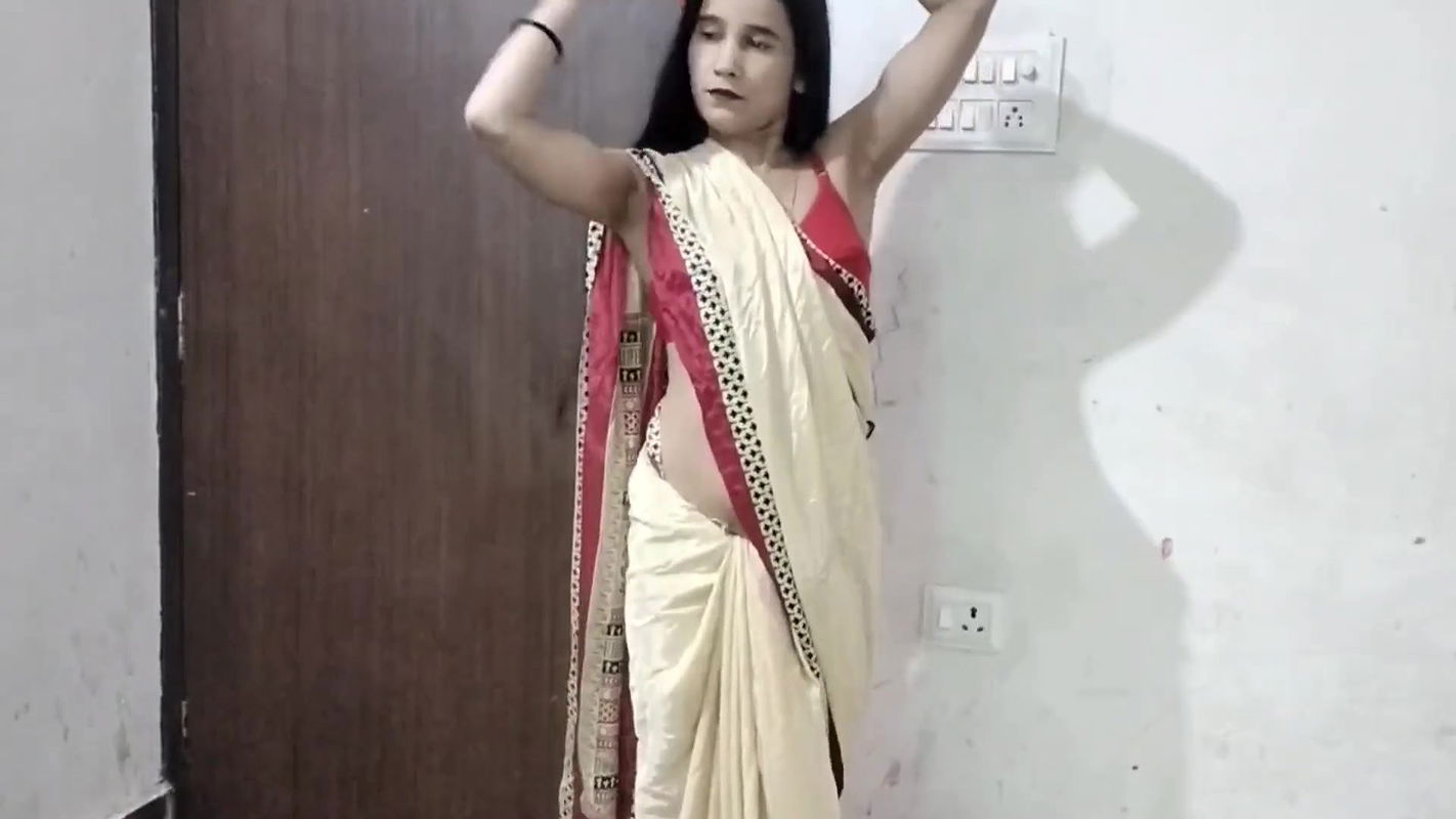 Desi hot aunty ko rat me pel diya