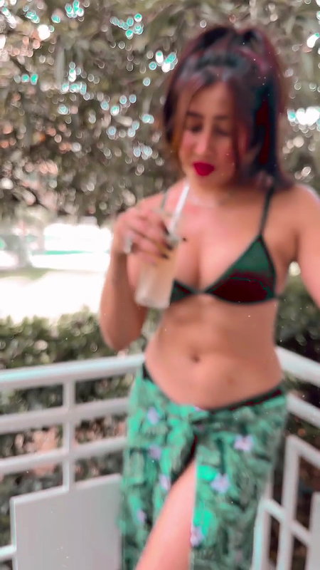 Sofia Ansari Most Demanded Latest Exclusive First Time after Shower