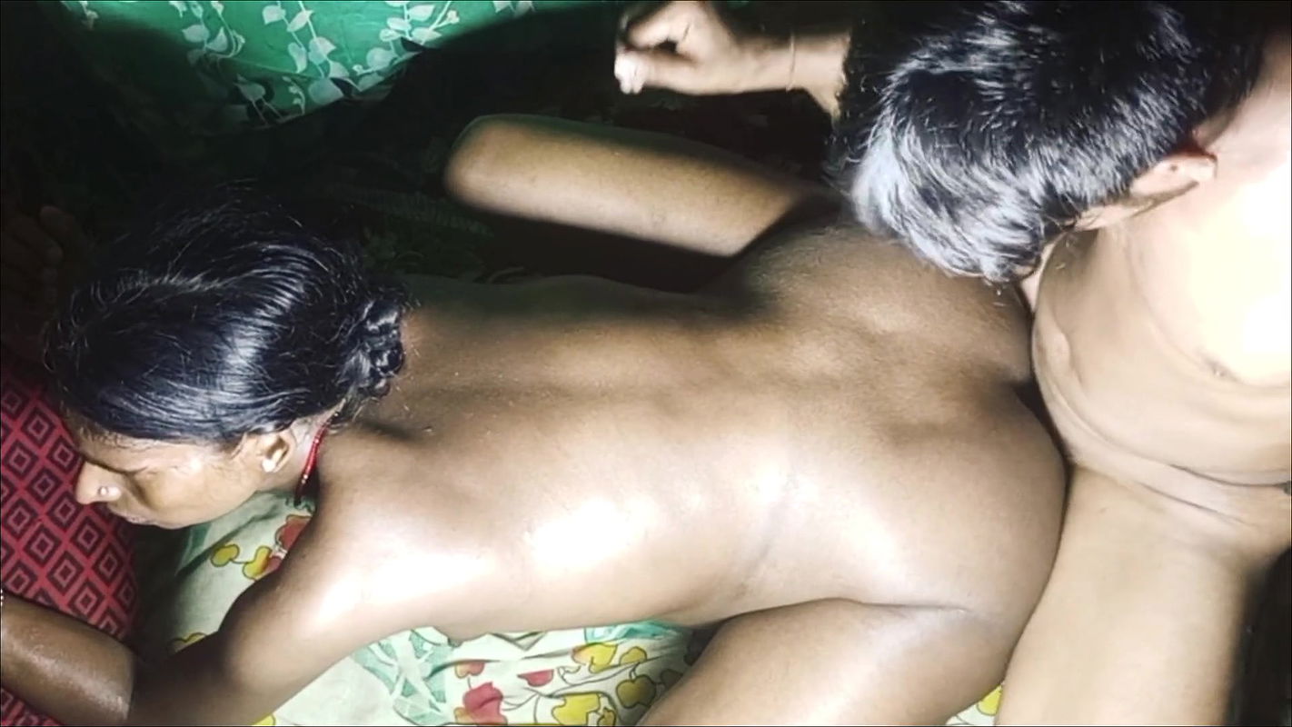 Father-in-law and daughter-in-law fucked