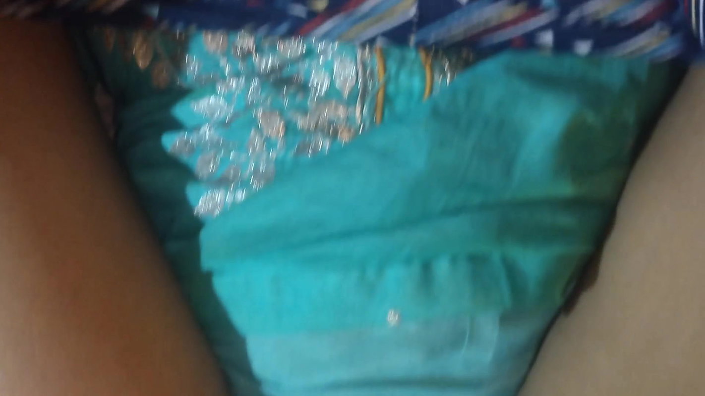 Wife is very hot sex in night with husband