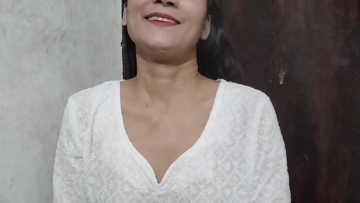 Chachi ko chodte ne dekh liya