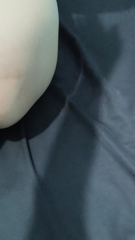 Young Girl Wants to Get Her Pussy Wet Until It’s Crot