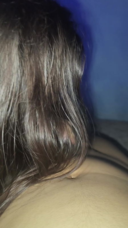 No Husband of This Asian Indian Girl Playing with Her Neighbors