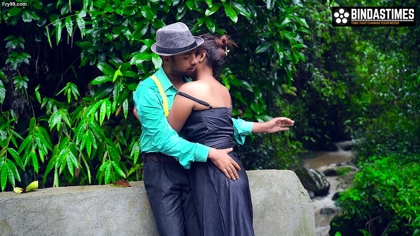 Desi Indian Couple Fucks everywhere outdoor in the Mountains ( Full Movie )