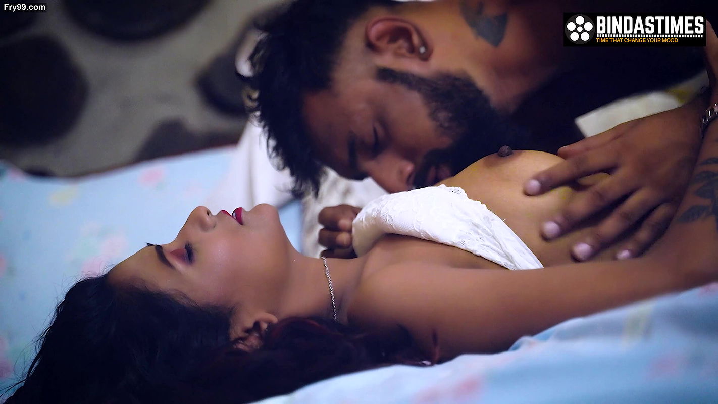 Desi Indian Hot Sudipa mast honeymoon thukai paharo me ( Hindi Audio )