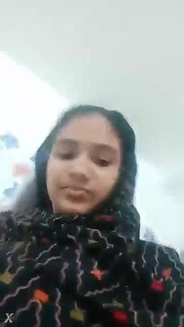 Desi Girl Showing Her Bigboobs