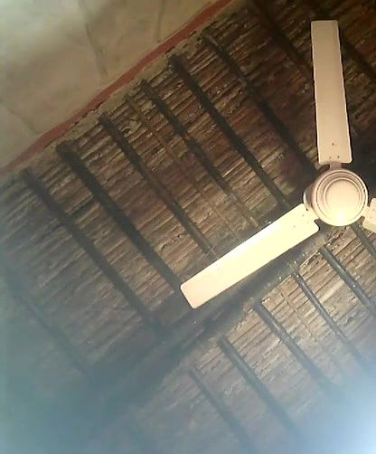 Bangladeshi Boudi Shows Her Pussy