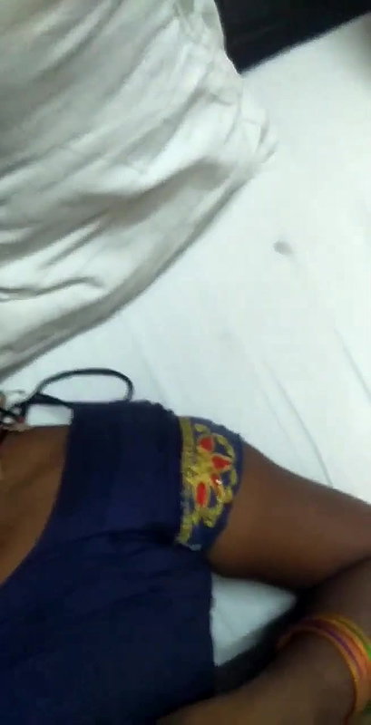 Desi Wife Blowjob and Pussy Licking