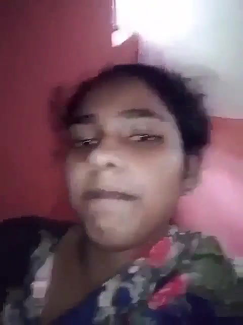 Desi Girl Showing Pussy For lOver